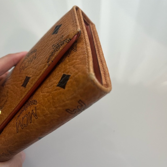 MCM COGNAC VISETOS TRIFOLD WALLET a WITH CARD HOLDER - Picture 14 of 16